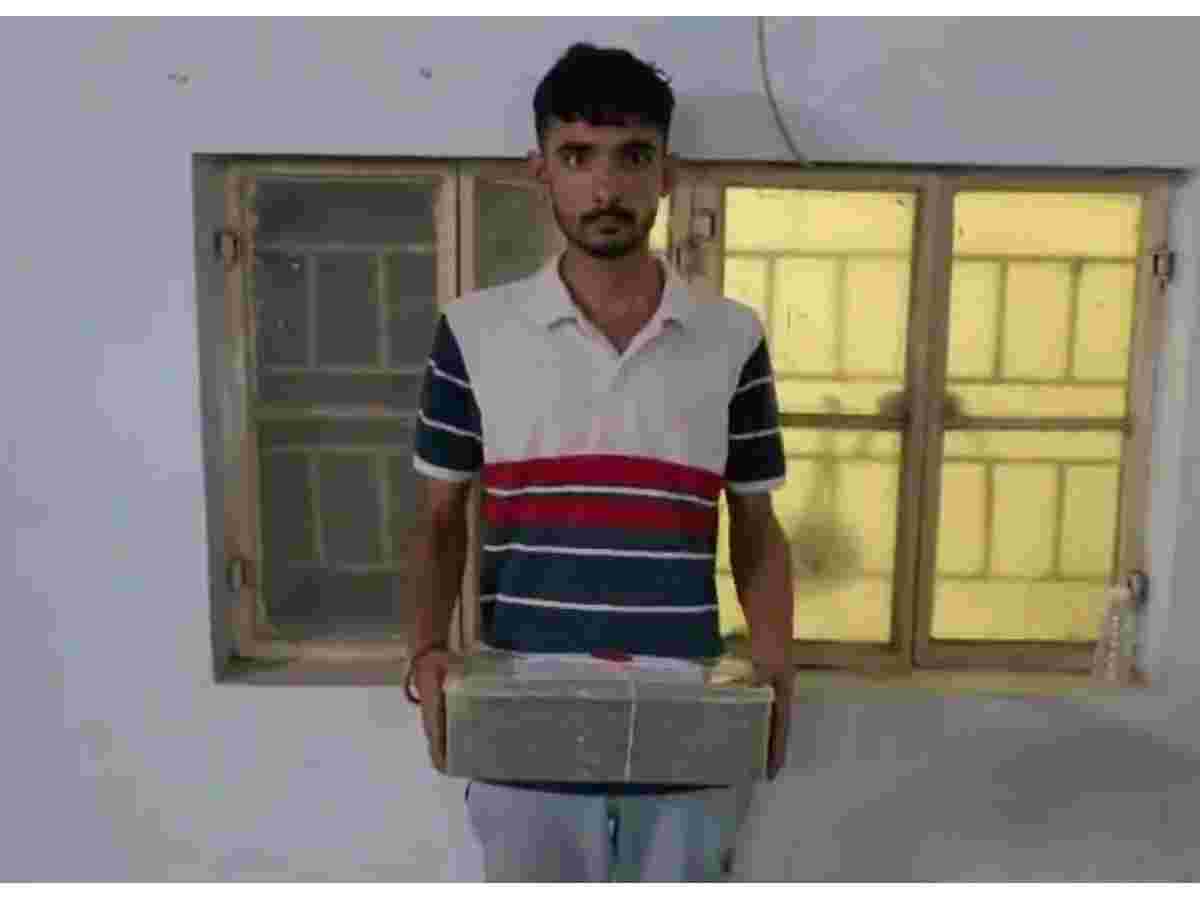 રાજકોટમાં જંગલેશ્વર RMC ક્વાર્ટરમાં ગાંજા સાથે યુવક ઝડપાયો!