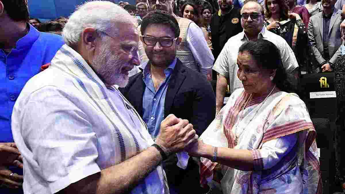 PM મોદીની આશા ભોસલેને શ્રદ્ધાંજલિ, લખ્યું - તેમના ગીતો હંમેશા ગૂંજતા રહેશે
