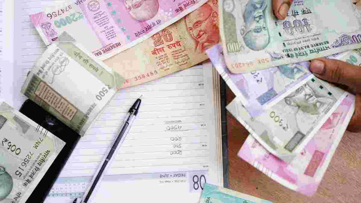 8th Pay Commission: ₹52,600 બેઝિક સેલેરી... 5 ફિટમેન્ટ ફેક્ટર, 8મા પગાર પંચ અંગે મોટી અપડેટ