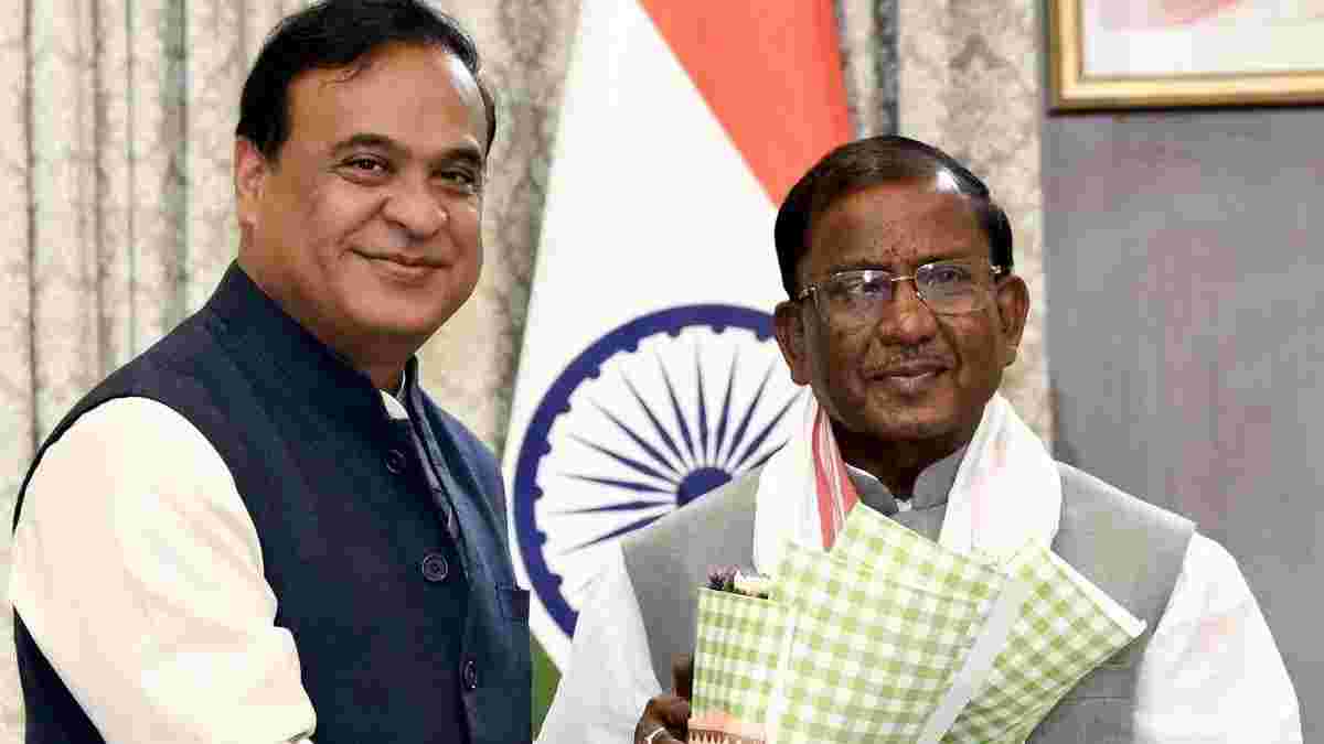 અસમમાં ફરી ઇતિહાસ રચાયો: હિમંત બિસ્વા સરમાએ સતત બીજી વખત મુખ્યમંત્રી તરીકે લીધી શપથ