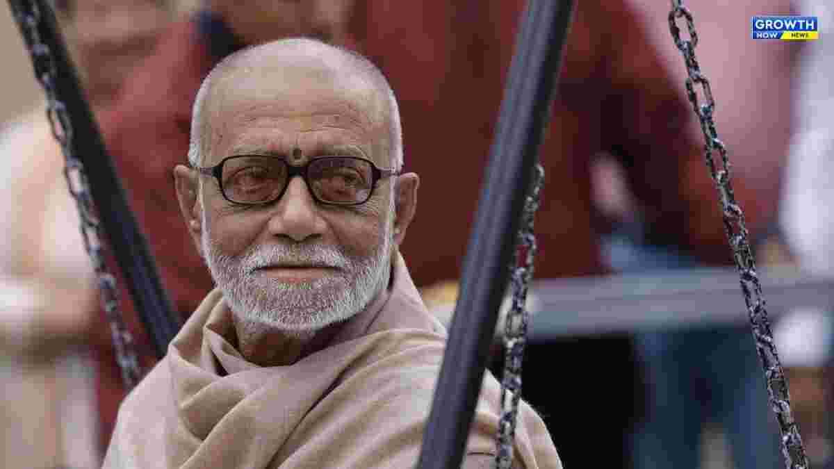 કેન્યામાં આગની દુર્ઘટનામાં 16 વિદ્યાર્થિનીઓના મોત, મોરારિબાપુએ 2.40 લાખની સહાય જાહેર કરી