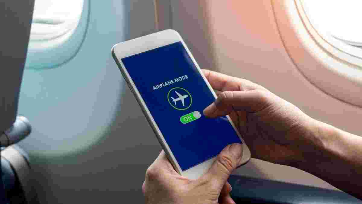 Airplane Modeથી ખરેખર સ્માર્ટફોન રેડિએશન બંધ થઈ જાય છે? જાણો હકીકત