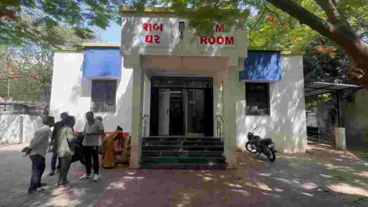 રાજકોટમાં સમાધાન બેઠક બની જીવલેણ, ફોટો ફ્રેમ કારખાનેદાર પર હુમલો