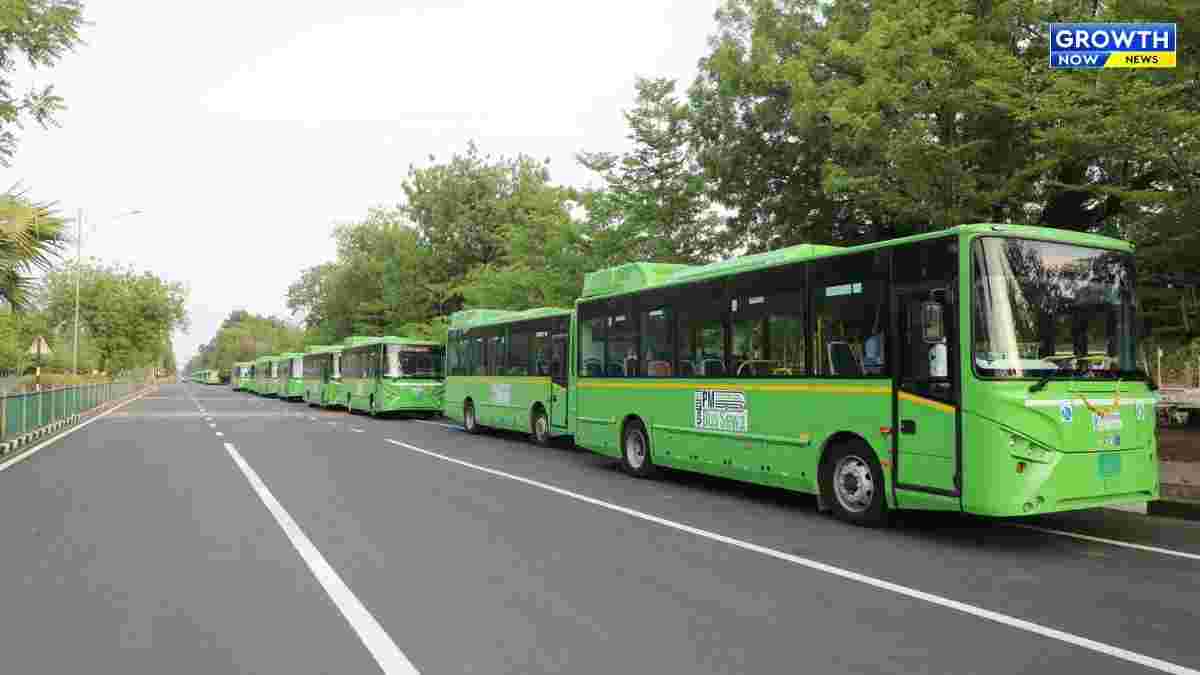 ગાંધીનગરમાં 'PM eBus Sewa'ને નાગરિકોનો ભવ્ય પ્રતિસાદ, બપોર સુધીમાં 3500 મુસાફરોએ લાભ લીધો
