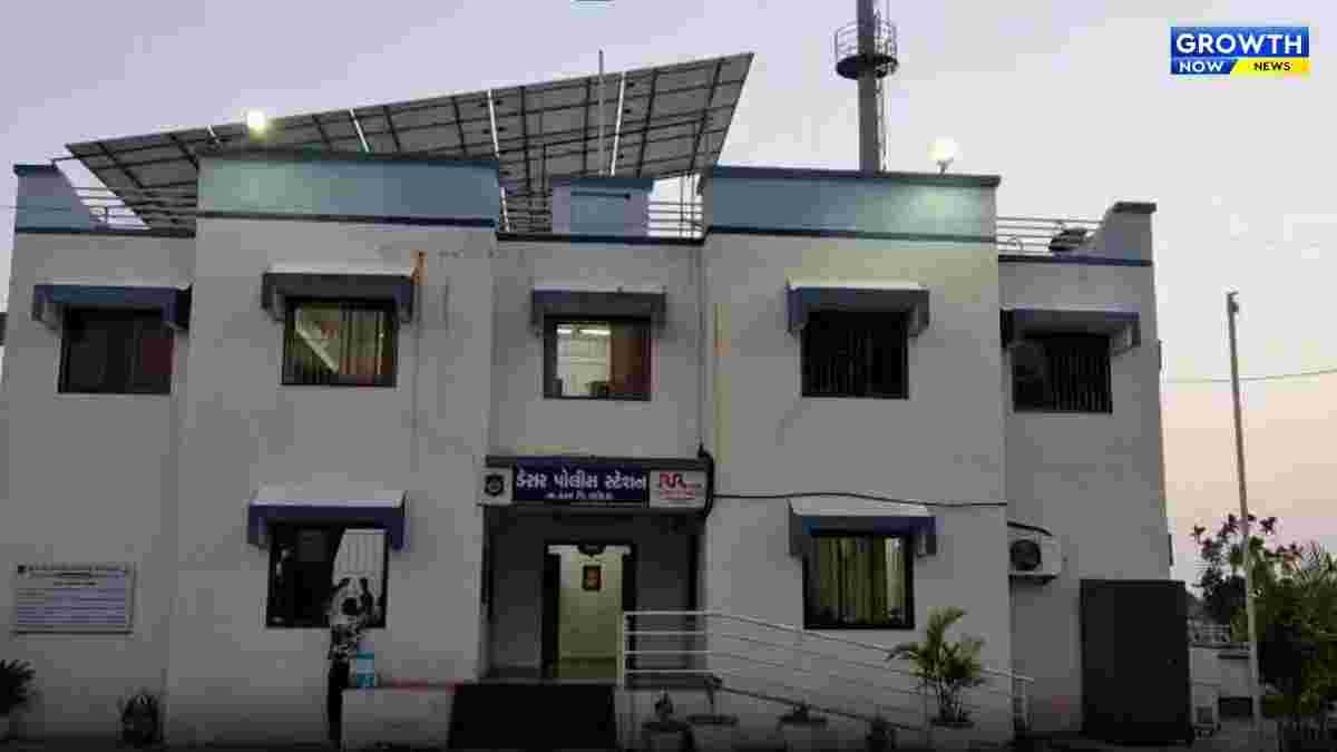 વડોદરાના ડેસરમાં પિતાની કાળી કરતૂત, 13 વર્ષીય સગીર દીકરી પર દુષ્કર્મ આચર્યું