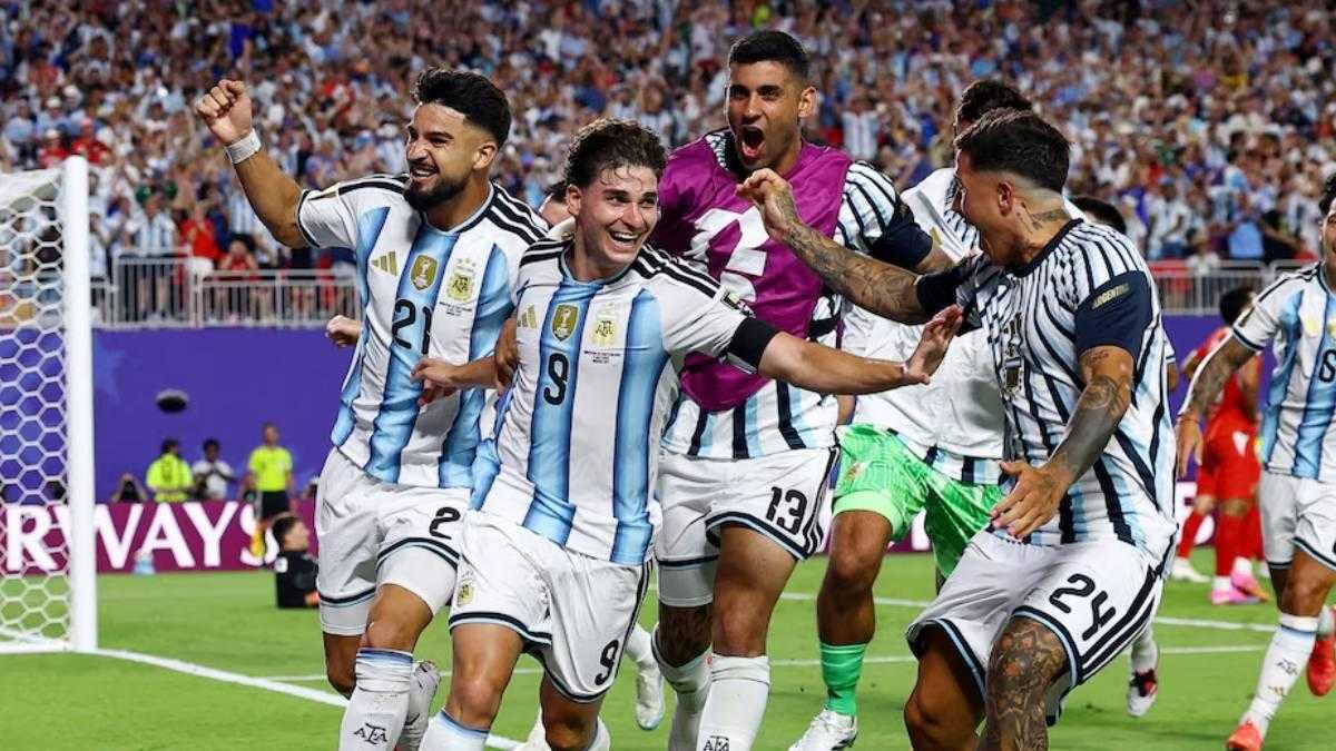 FIFA વર્લ્ડ કપ: સ્વિટ્ઝર્લેન્ડને 3-1થી હરાવી આર્જેન્ટિના સેમિફાઇનલમાં