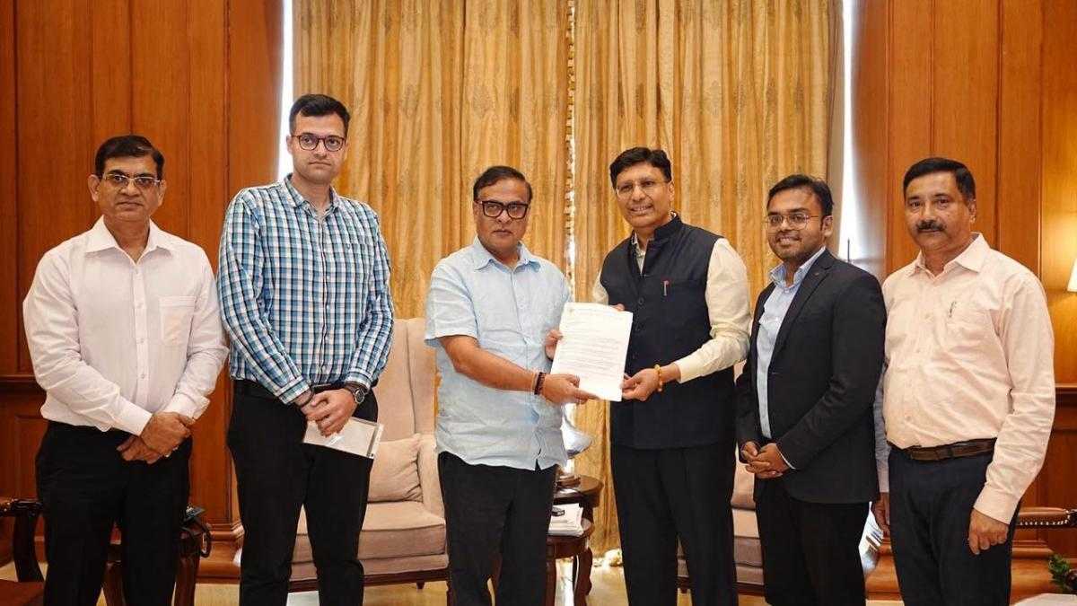 Paras Desai:  FAITTAનું પૂરગ્રસ્ત આસામ માટે ₹81.36 લાખનું સહાય યોગદાન