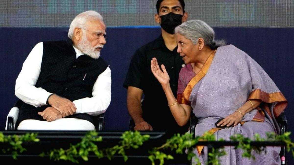 Nirmala Sitharaman: PM મોદી સહિત અનેક નેતાઓએ નાણામંત્રીને આપી જન્મદિવસની શુભેચ્છા