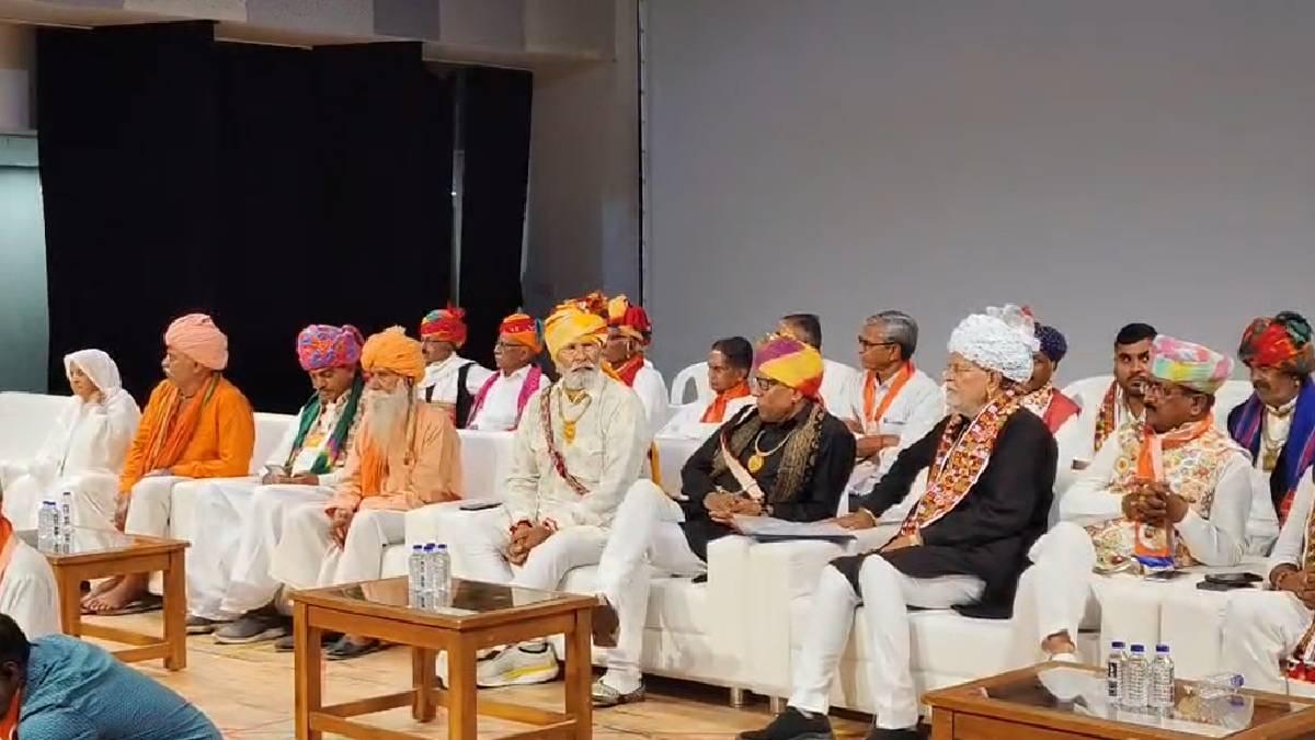રાજ્યમાં વિશ્વ વણઝારા દિવસની ધામધૂમથી ઉજવણી, NRIનું સ્ટેટ્સ આપવા માગ