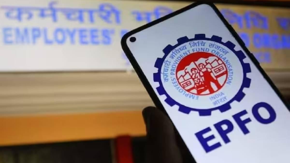 EPFO અંગે મોટું અપડેટ, ટૂંક સમયમાં ATMમાંથી PF ઉપાડી શકાશે; પેન્શન 7.5 ગણું વધે તેવી શક્યતા
