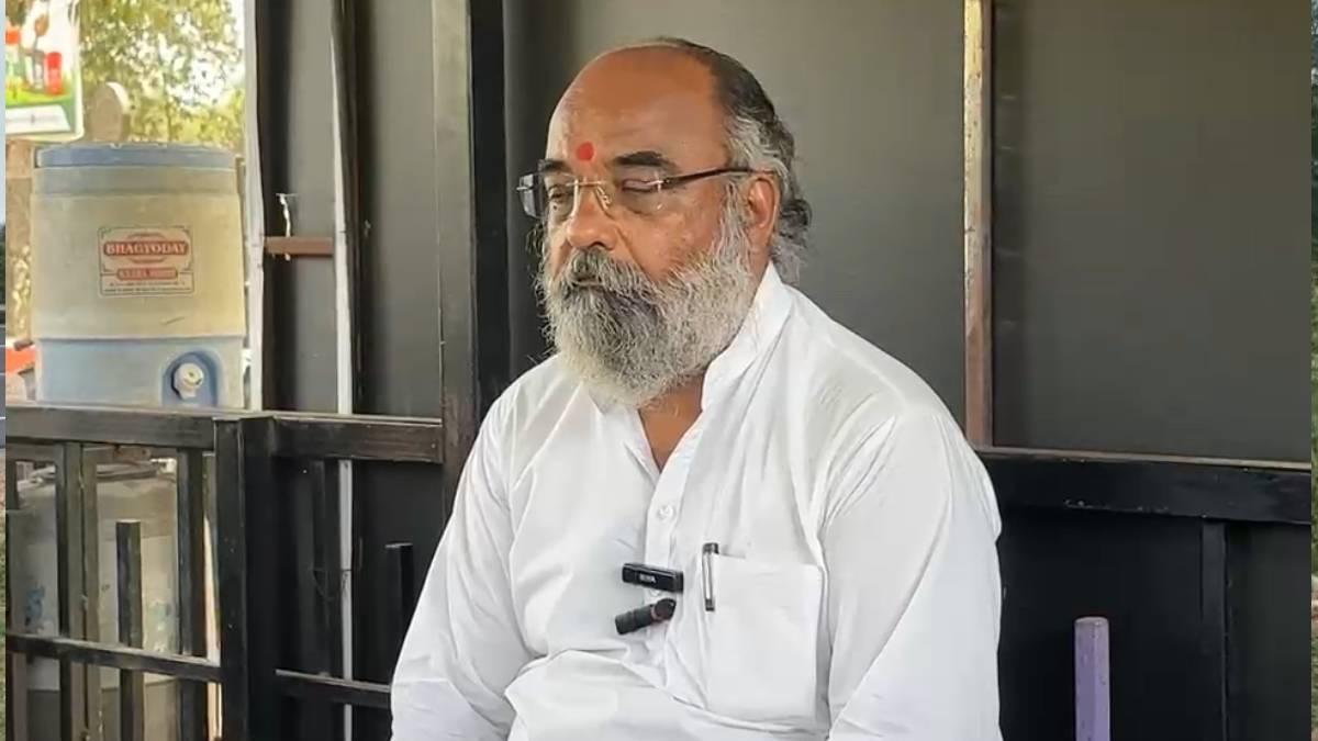 રાજકોટના બાગેશ્વર દરબાર વિવાદ પર આયોજક મંગેશ દેસાઈની પ્રતિક્રિયા, કહ્યું- ધુણતા લોકો સાથે આયોજકોને કોઈ લેવાદેવા નથી