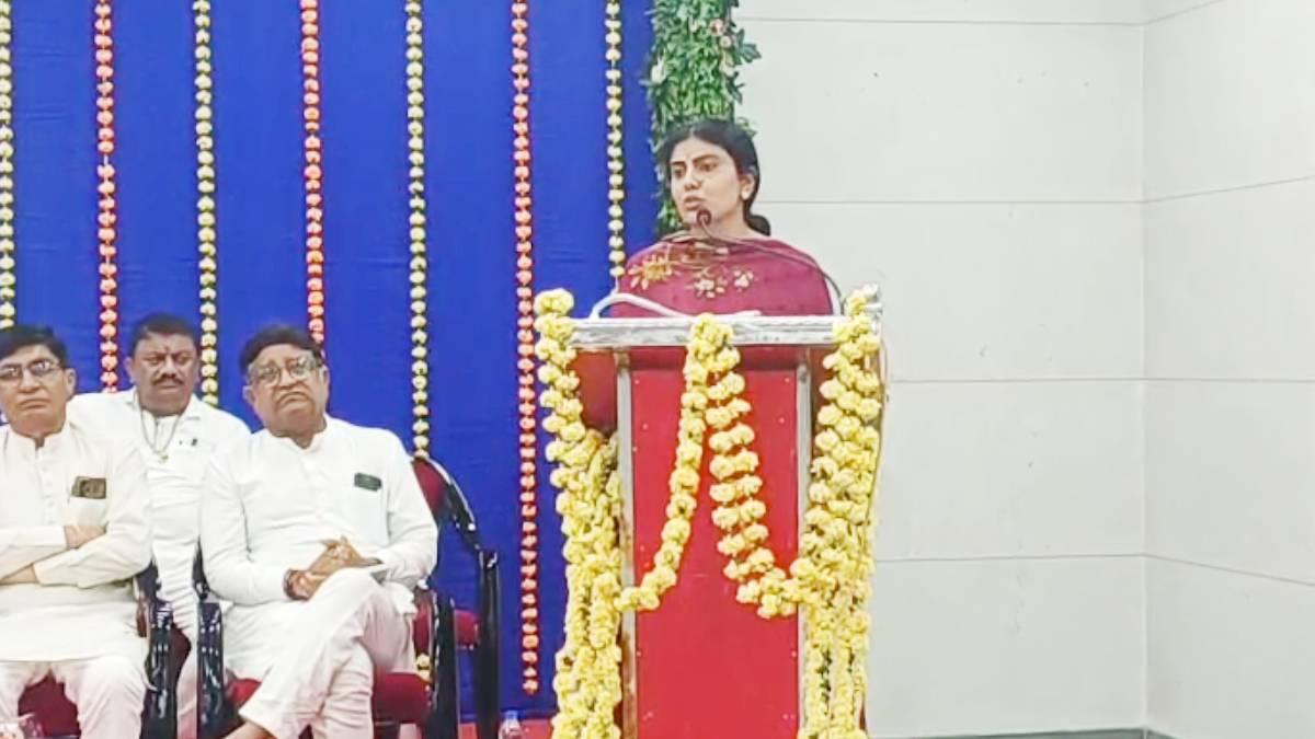 પ્રાકૃતિક ખેતીથી સુરક્ષિત ભવિષ્યનો સંકલ્પ સાકાર થશે: રિવાબા જાડેજા