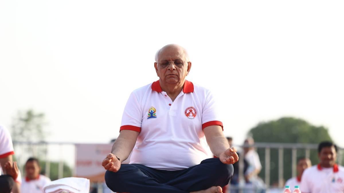 માણસામાં મુખ્યમંત્રી ભૂપેન્દ્ર પટેલે  યોગાભ્યાસ કર્યો