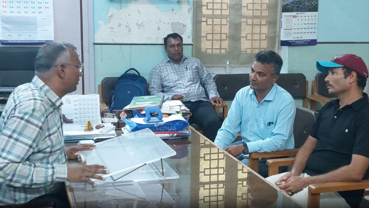 પોરબંદરમાં શિક્ષણ વિભાગની બેદરકારી, બાલવાટિકાની મંજૂરી વિના વર્ગો ચલાવી વિદ્યાર્થીઓનું વર્ષ બગાડ્યું
