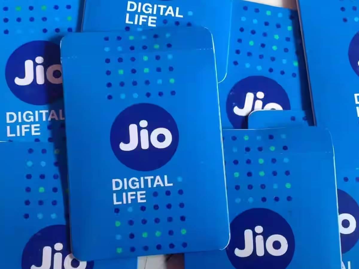 Jio લાવ્યું ₹299નું ધમાકેદાર પ્લાન: મેળવો 42GB ડેટા