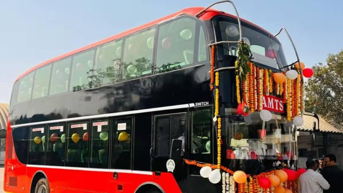 અમદાવાદમાં વધુ 4 ડબલ ડેકર AC ઇલેક્ટ્રિક બસ આવશે