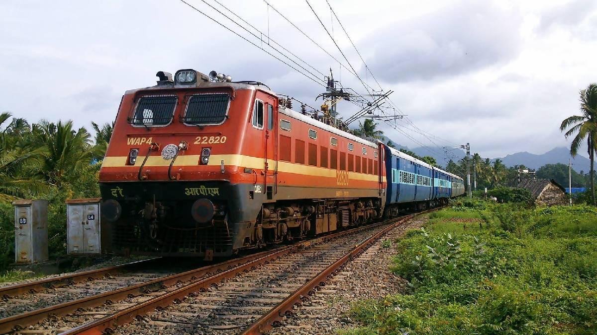 ભારતીય રેલવેની મોટી જાહેરાત, વેકેશનમાં 18,000થી વધુ સમર સ્પેશિયલ ટ્રેનો દોડાવશે