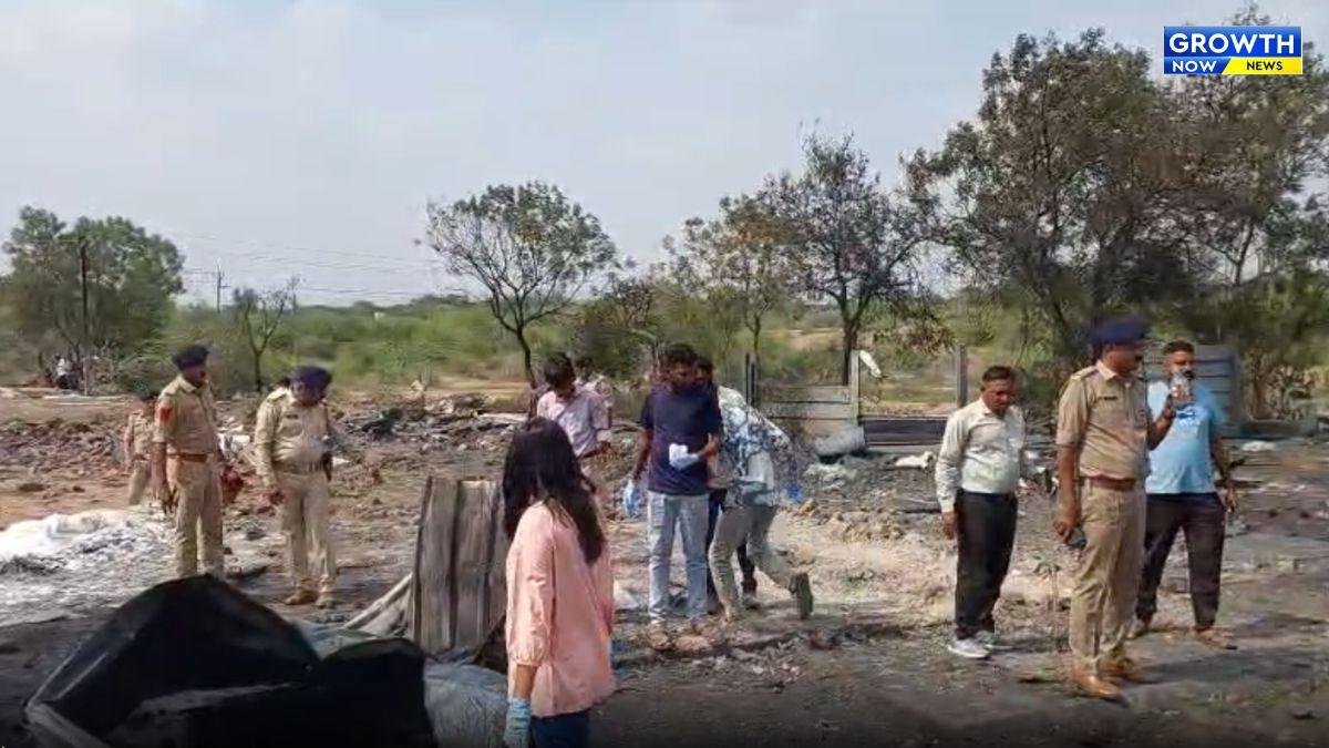 કપડવંજમાં ફેક્ટરી બ્લાસ્ટ મામલે FSLની તપાસ, ઘટનાસ્થળેથી નમૂના લીધા