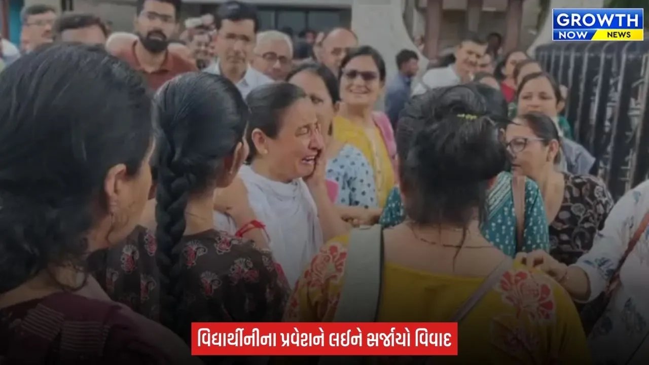 Rajkot માં NEET PG પરીક્ષા પહેલાં હાઈવોલ્ટેજ ડ્રામા, પ્રવેશ ન મળતા માતા ધ્રુસકે ધ્રુસકે રડી પડી