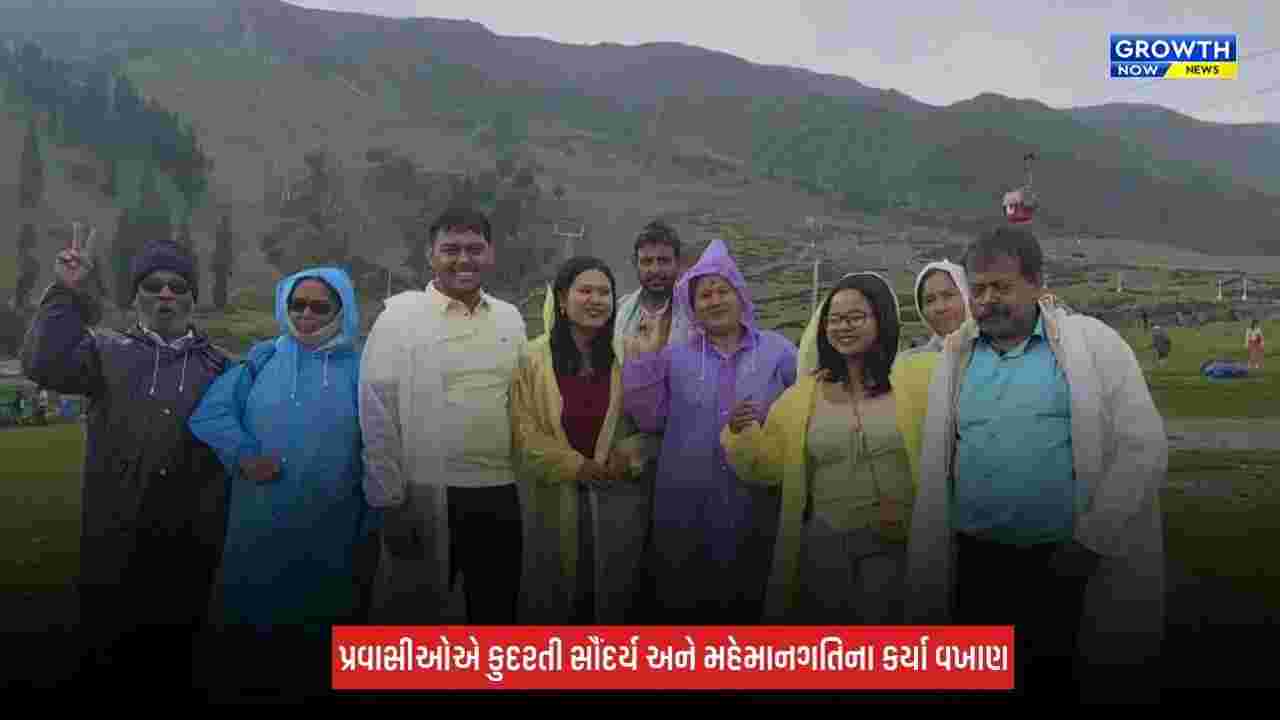 Jammu Kashmirમાં પ્રવાસીઓની રોનક યથાવત, મોટી સંખ્યામાં પહોંચી રહ્યા છે ટૂરિસ્ટ્સ