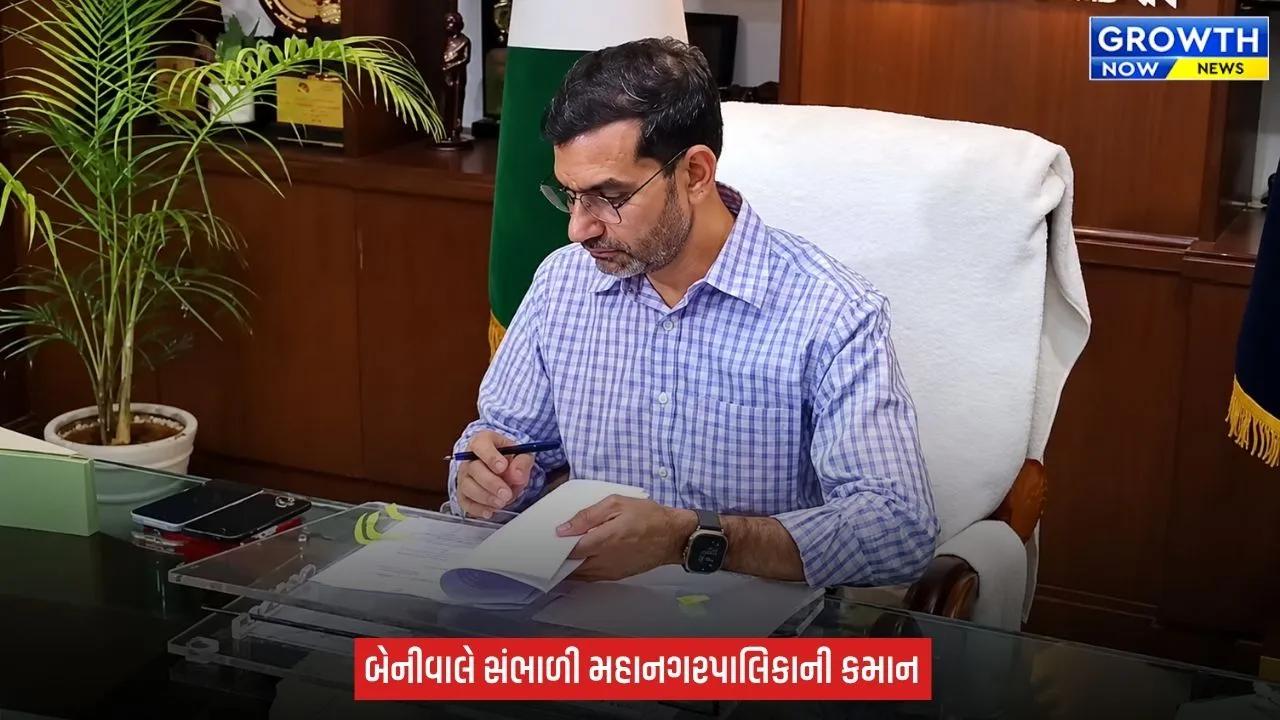 Surat : 22 વર્ષના અનુભવી IAS રાજકુમાર બેનીવાલ બન્યા સુરતના નવા મ્યુનિ.કમિશનર, સફાઈ સુવિધા અને મહત્વના પ્રોજેક્ટ પર રહેશે ફોકસ