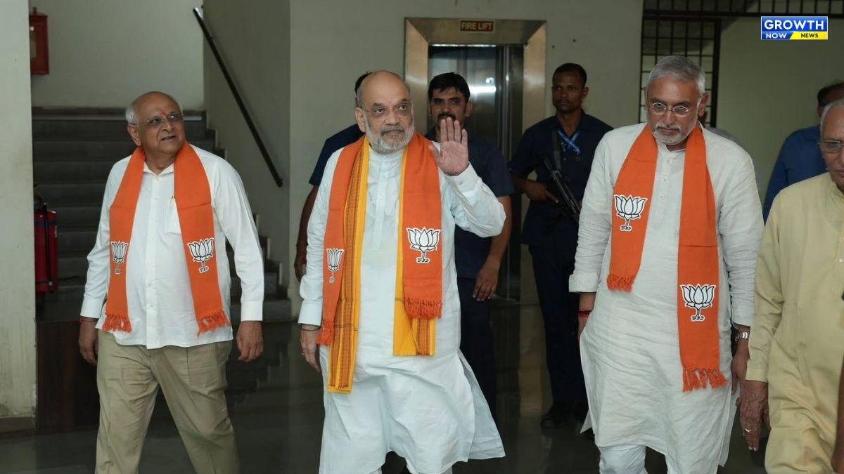 ગાંધીનગરના કોબામાં આવેલા શ્રી કમલમ ખાતે અમિત શાહની શુભેચ્છા મુલાકાત