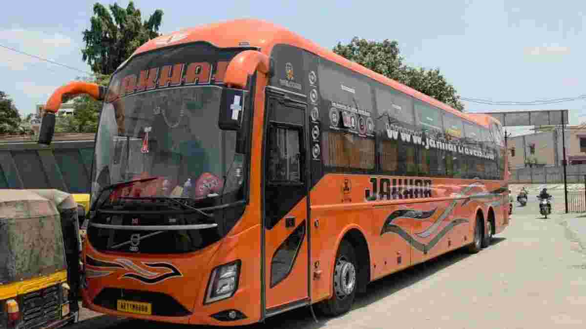 એસઓજીની મોટી કાર્યવાહી: વોલ્વો બસમાંથી 9 કિલો ગાંજાનો જથ્થો ઝડપાયો, એક આરોપીની ધરપકડ