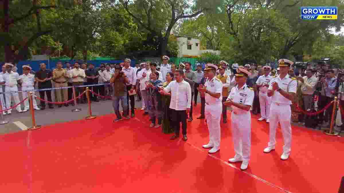 કોસ્ટ ગાર્ડની ‘સુવર્ણ જયંતી, ગાંધીનગરમાં DyCM હર્ષ સંઘવીને હસ્તે ‘Chh-4 B Circle’નું લોકાર્પણ