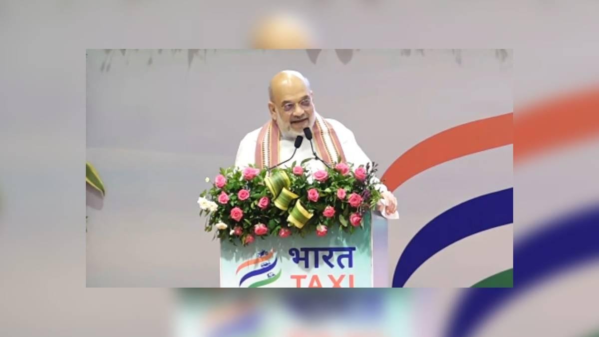 ગાંધીનગરમાં અમિત શાહે શરૂ કરી ભારત ટેક્સી