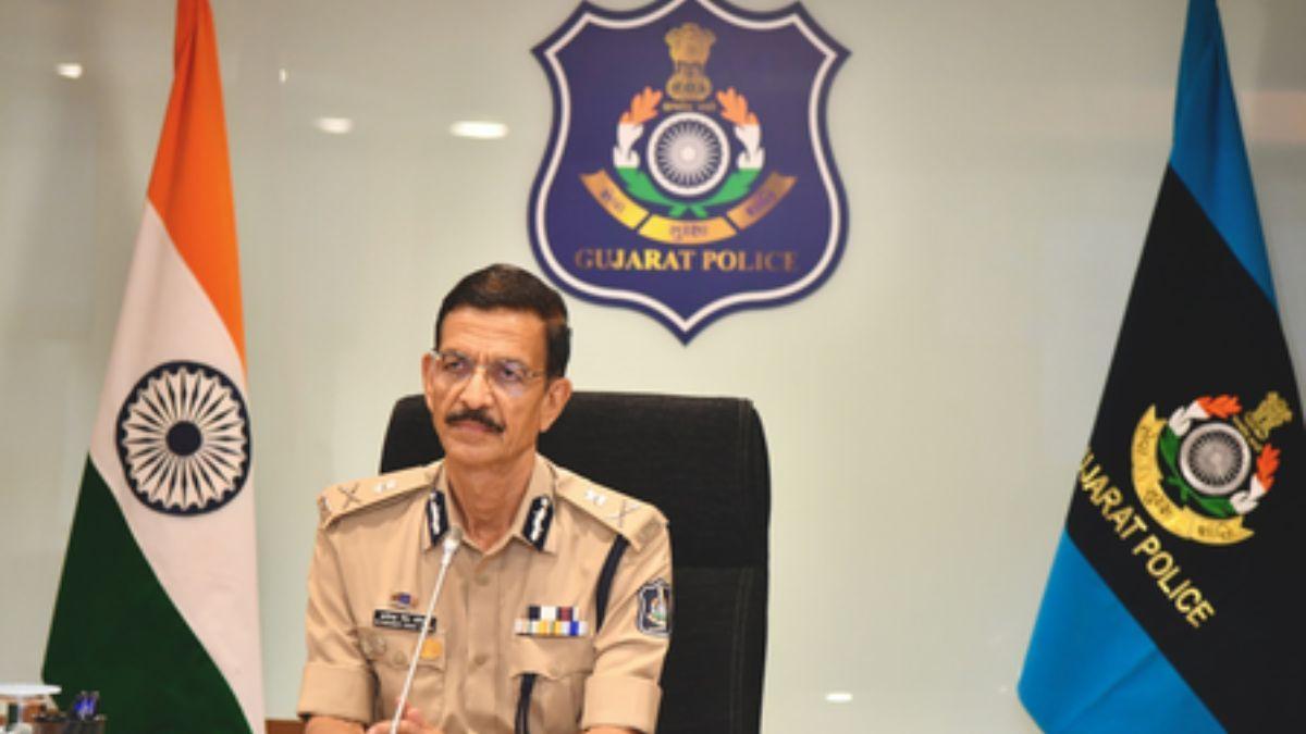 ગુજરાત પોલીસનો અનોખો પ્રયાસ: મહિલાઓ અને બાળકોની ઓનલાઈન સુરક્ષા માટે શરૂ કર્યું 28 દિવસીય 'ઓપરેશન સુરક્ષિત સાયબરસ્પેસ'